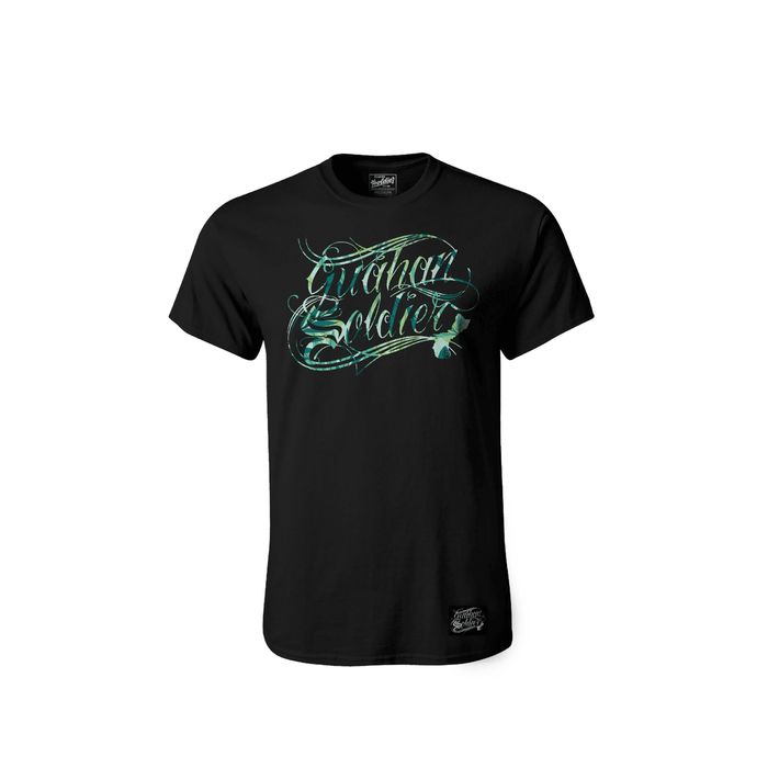 Guåhan Soldier Men’s "Script in Jungle Fever" T-shirt